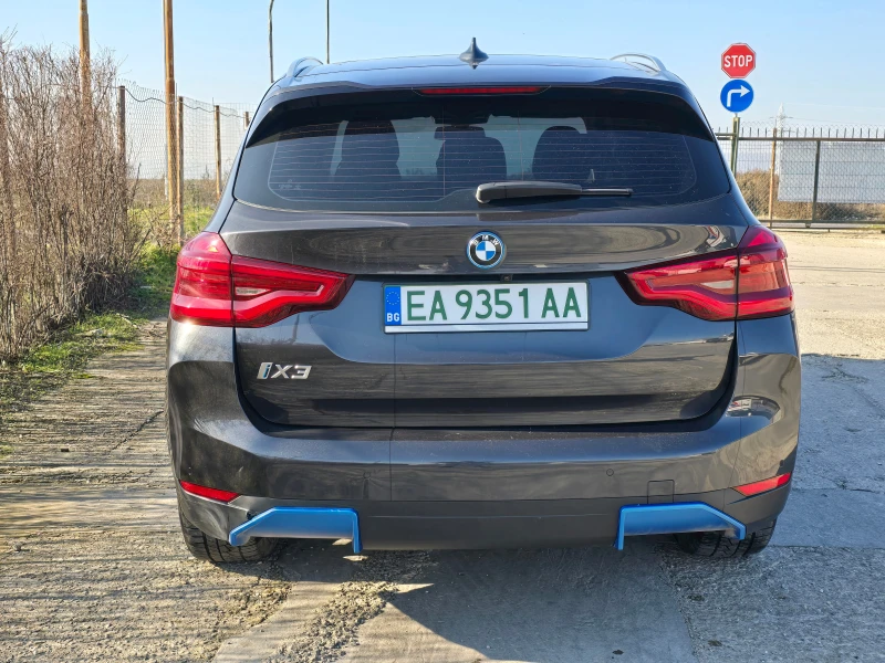 BMW iX3, снимка 5 - Автомобили и джипове - 48853025