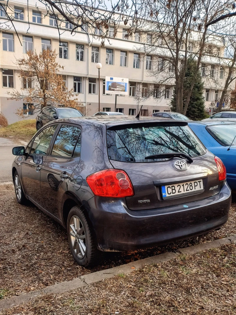 Toyota Auris 2.0 D-4D   , снимка 3 - Автомобили и джипове - 49336890