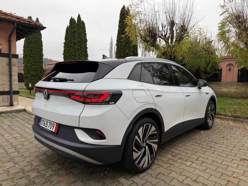 VW ID.4 1st/PRO/21/Pano/Memory/360/HeadUp/Full/108km, снимка 5 - Автомобили и джипове - 52356925