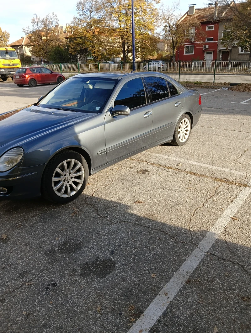 Mercedes-Benz E 350, снимка 4 - Автомобили и джипове - 52262162
