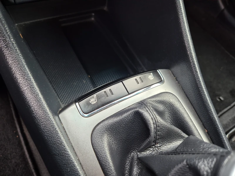 Kia Rio 1.1Crdi EURO6, снимка 14 - Автомобили и джипове - 52307781