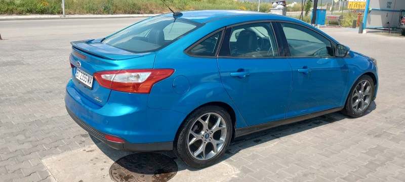 Ford Focus SE 2.0 , снимка 5 - Автомобили и джипове - 52355605
