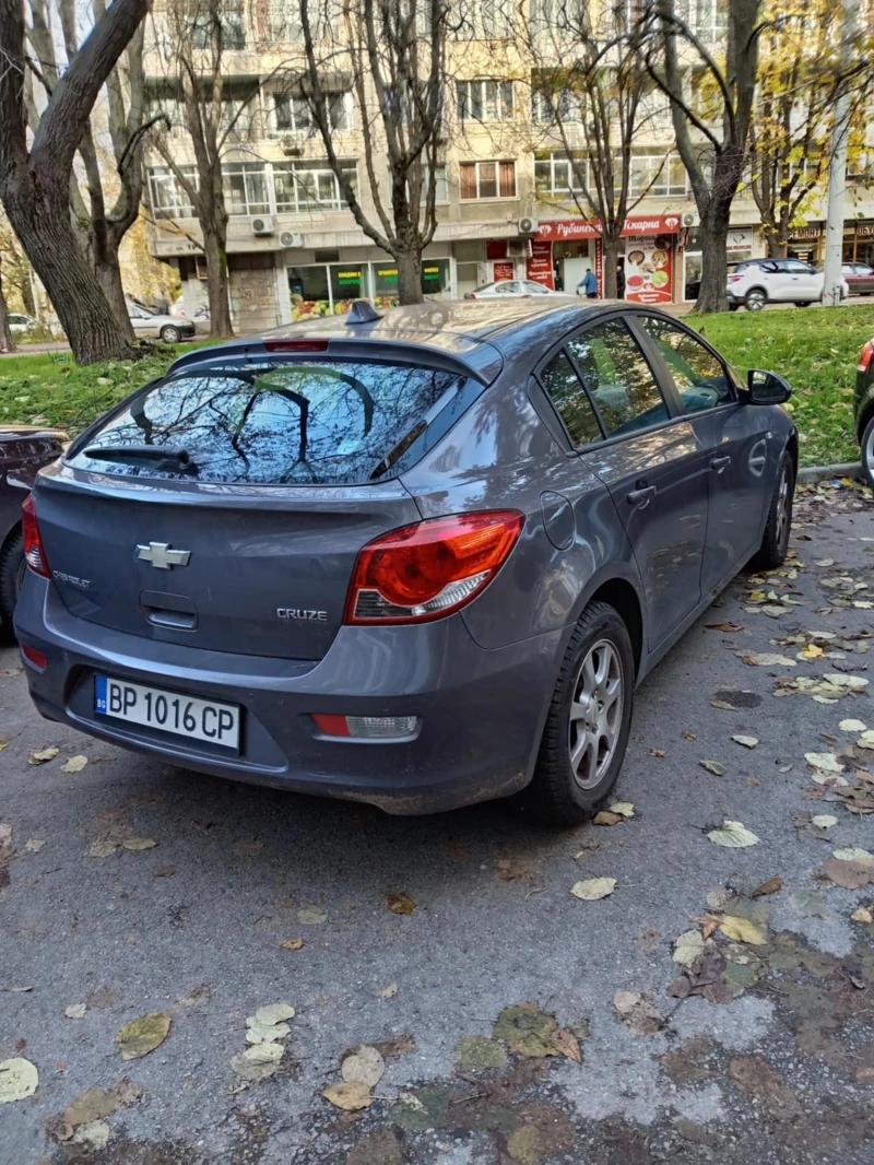 Chevrolet Cruze 1.7 ЕCO, снимка 5 - Автомобили и джипове - 52617593