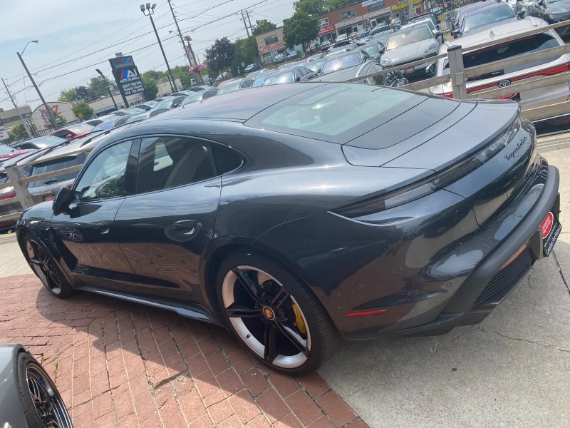 Porsche Taycan Turbo S, снимка 4 - Автомобили и джипове - 52887936