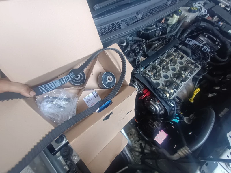 Opel Astra 1.6 16v 116hp, снимка 10 - Автомобили и джипове - 53105258