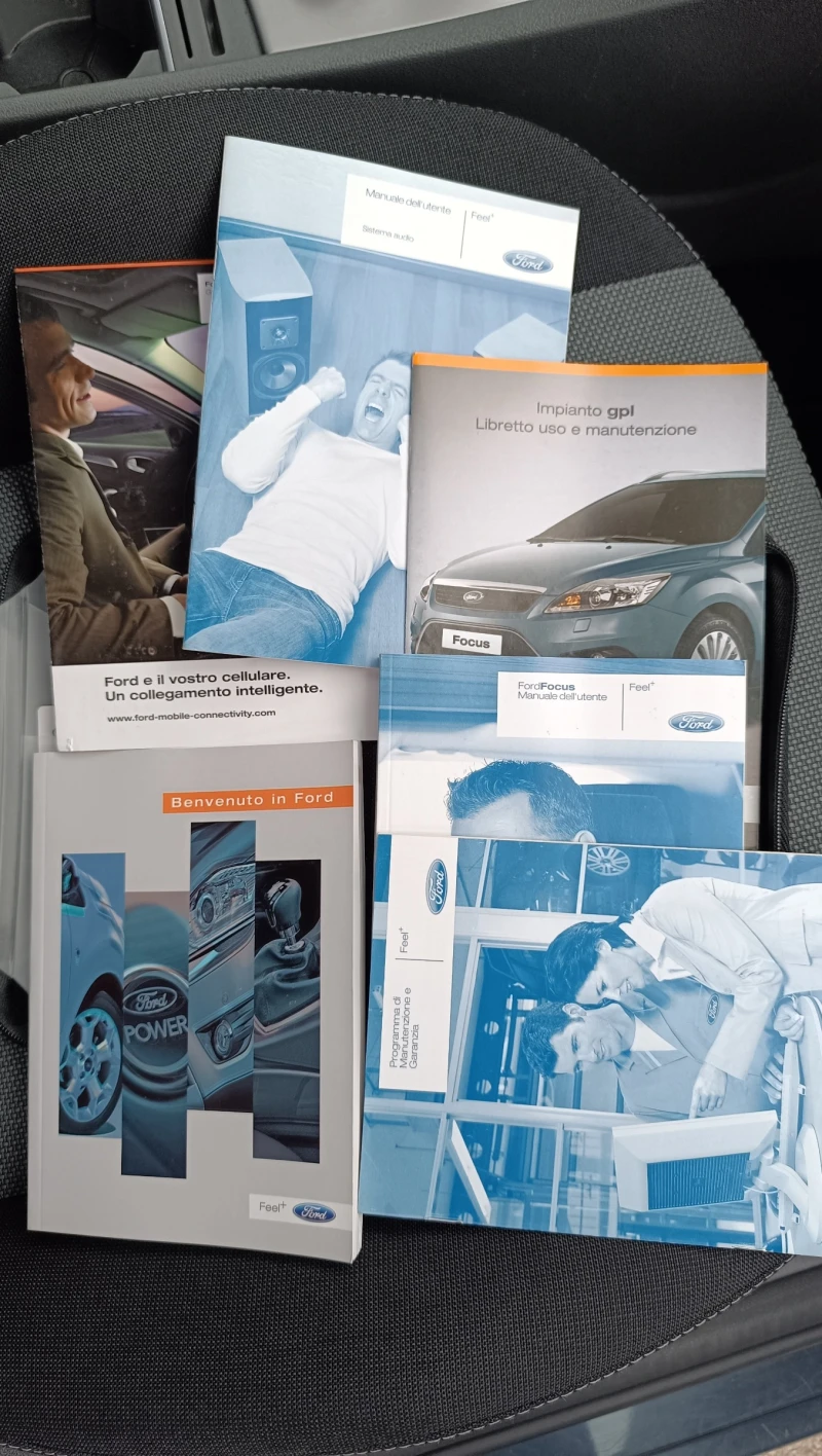 Ford Focus 2.0i LPG , снимка 16 - Автомобили и джипове - 53247287