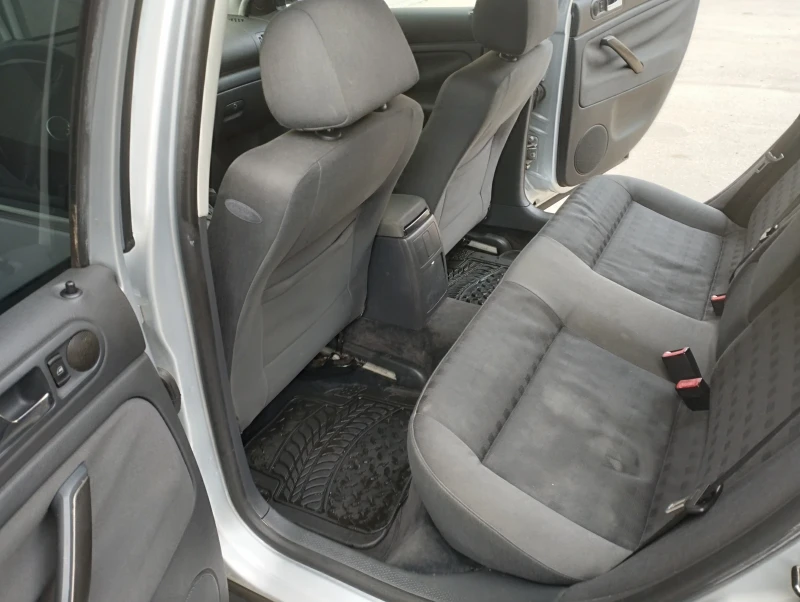VW Passat, снимка 4 - Автомобили и джипове - 53328559
