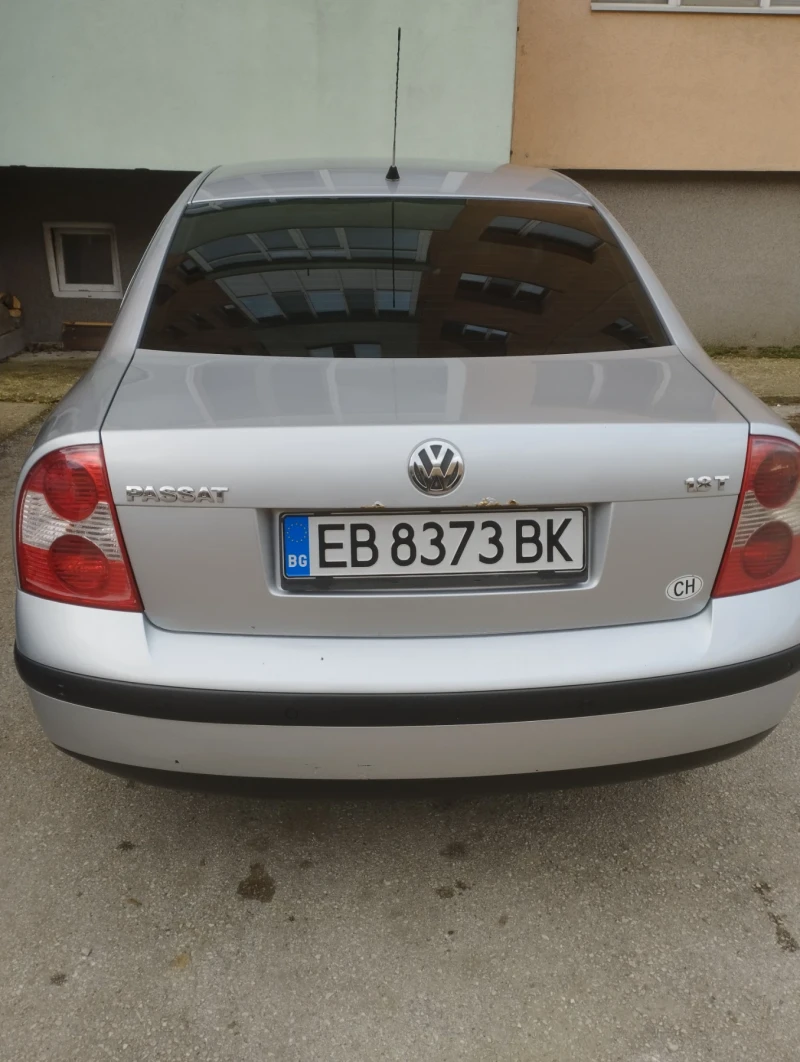 VW Passat, снимка 9 - Автомобили и джипове - 53328559
