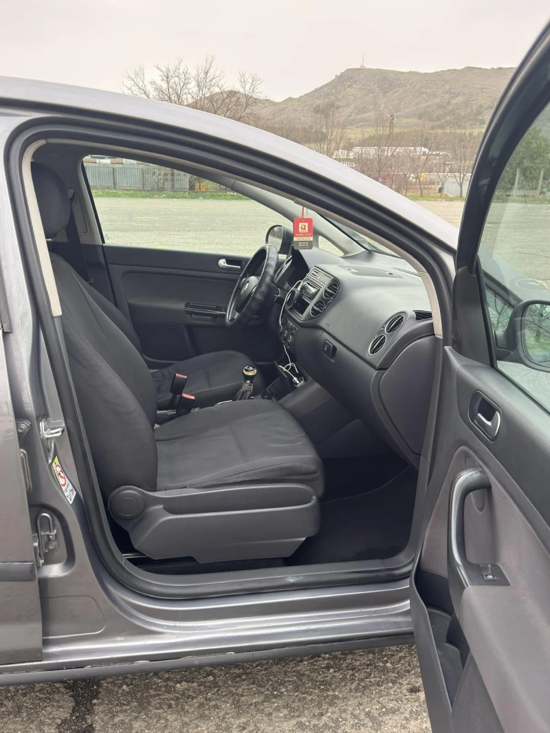 VW Golf Plus, снимка 7 - Автомобили и джипове - 53495213