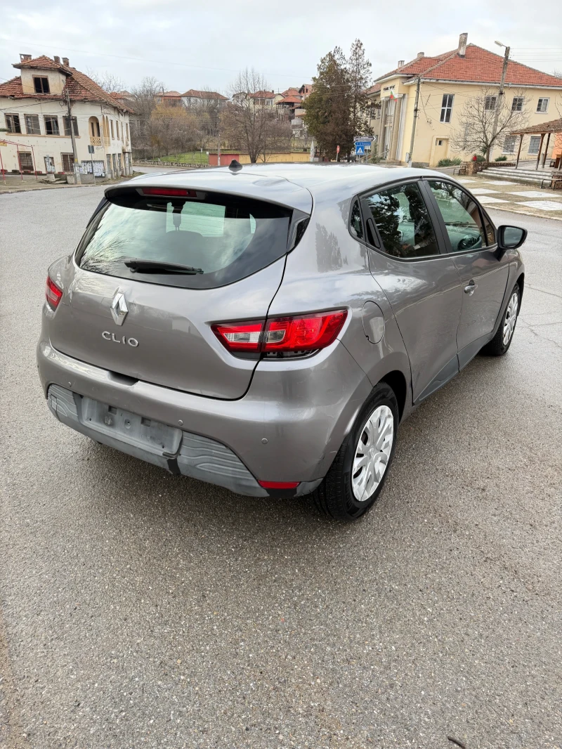 Renault Clio 1.2 газов инжекцион, снимка 3 - Автомобили и джипове - 53542227