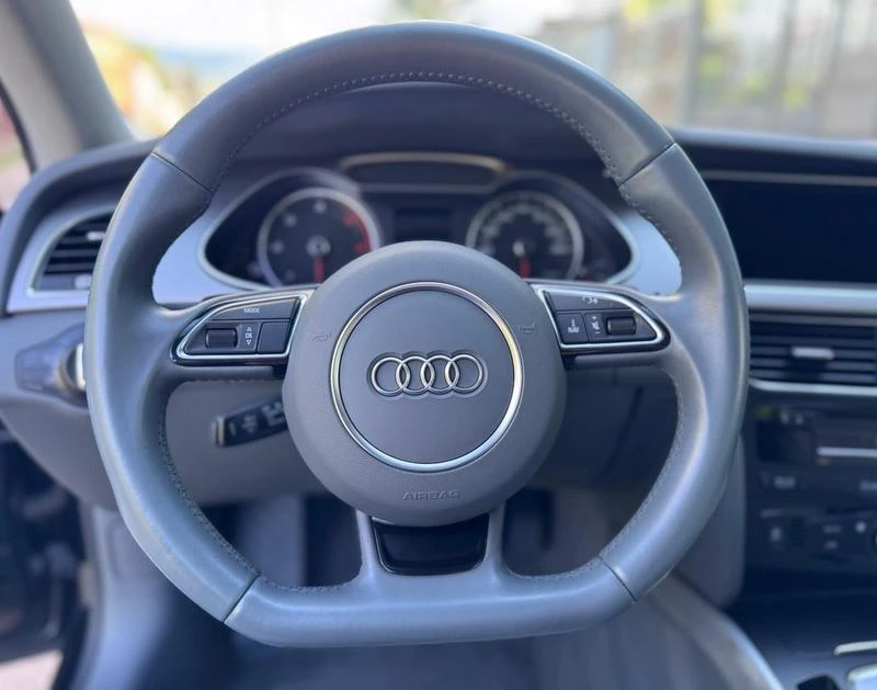 Audi A4 2.0_TDi_177_k.c_FaceLift - изображение 10