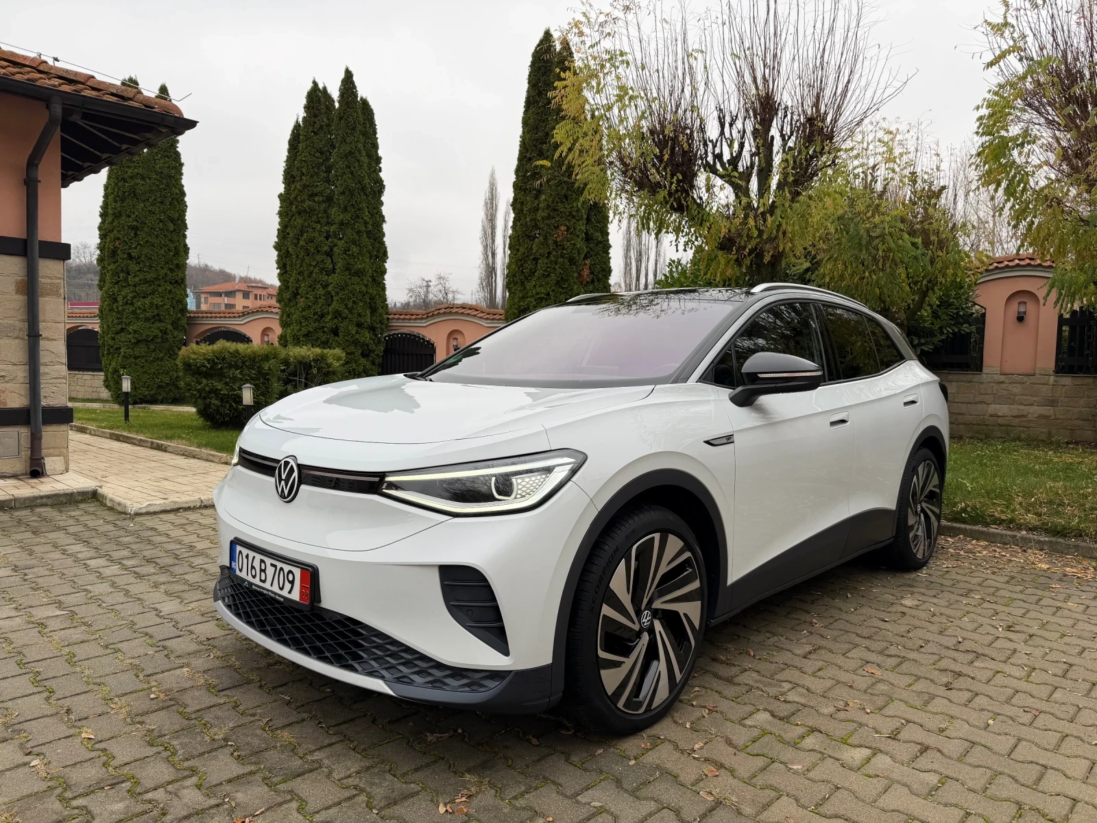 VW ID.4 1st/PRO/21/Pano/Memory/360/HeadUp/Full/108km, снимка 1