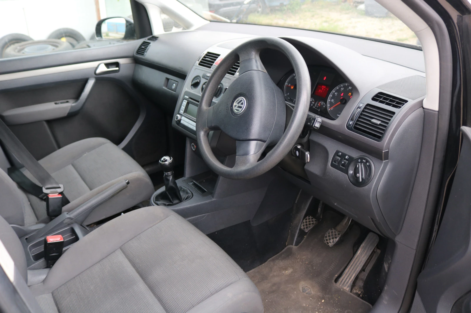 VW Touran 1.9 TDI BXE - изображение 6