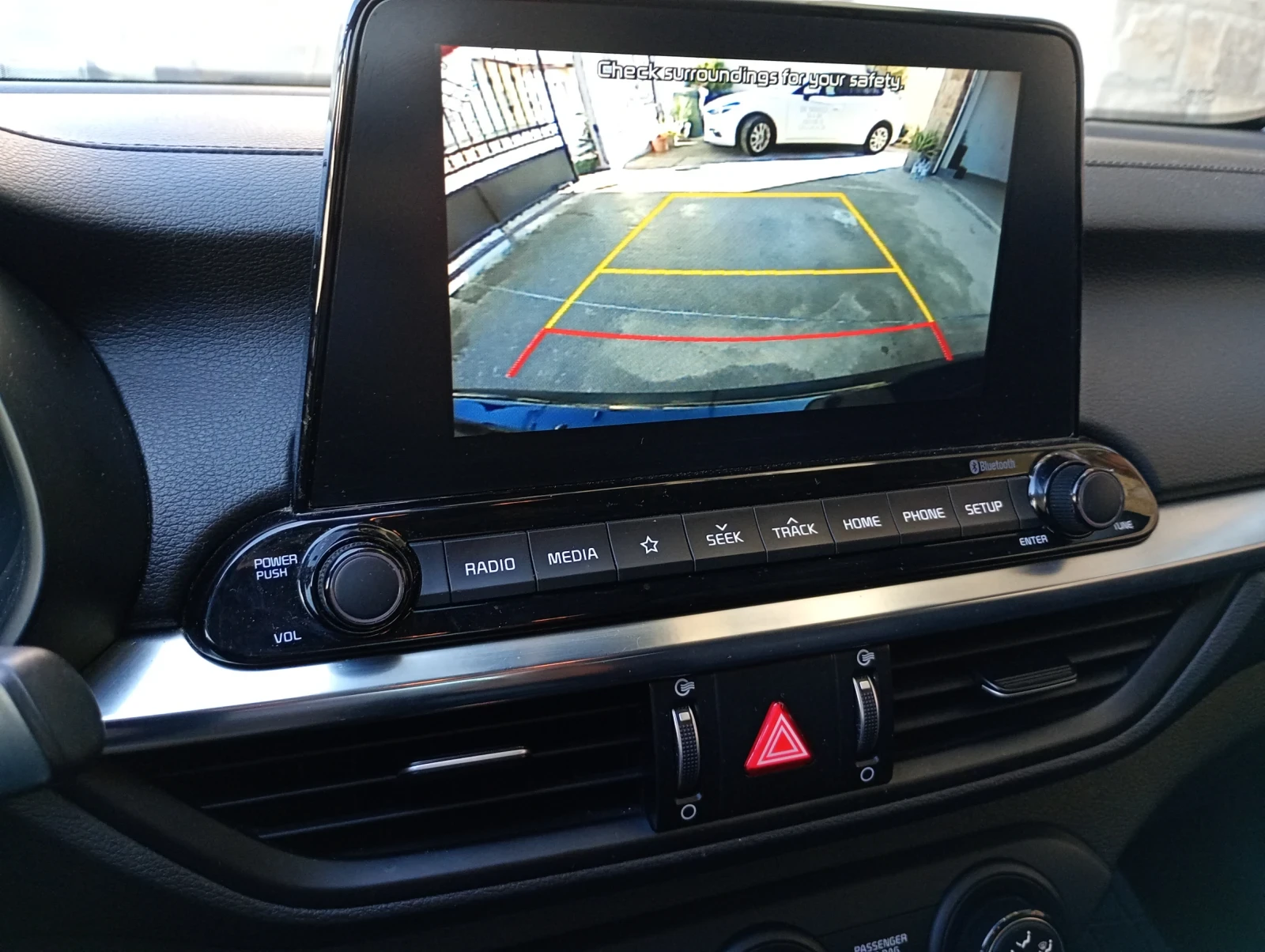 Kia Forte  | Mobile.bg   12