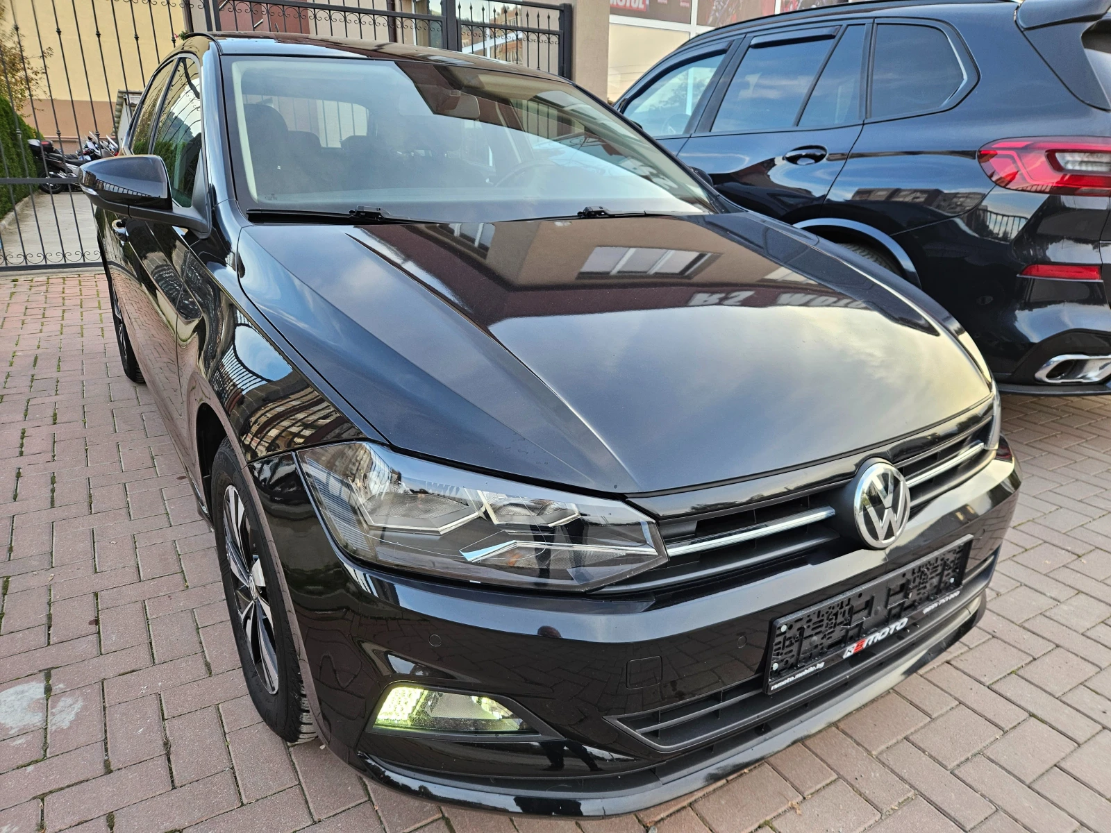 VW Polo 1.0 Бензин, Камера, Панорама, Лед! - изображение 2