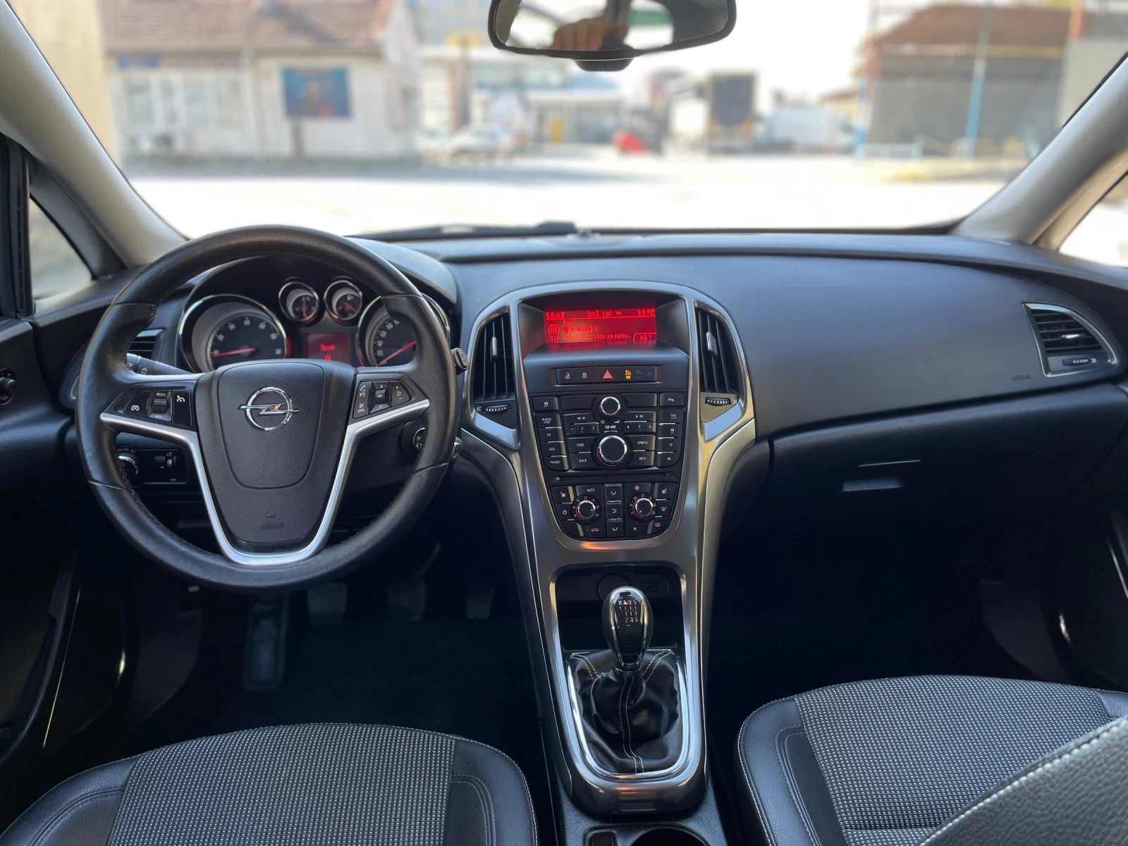 Opel Astra 1.4 Бензин - изображение 7