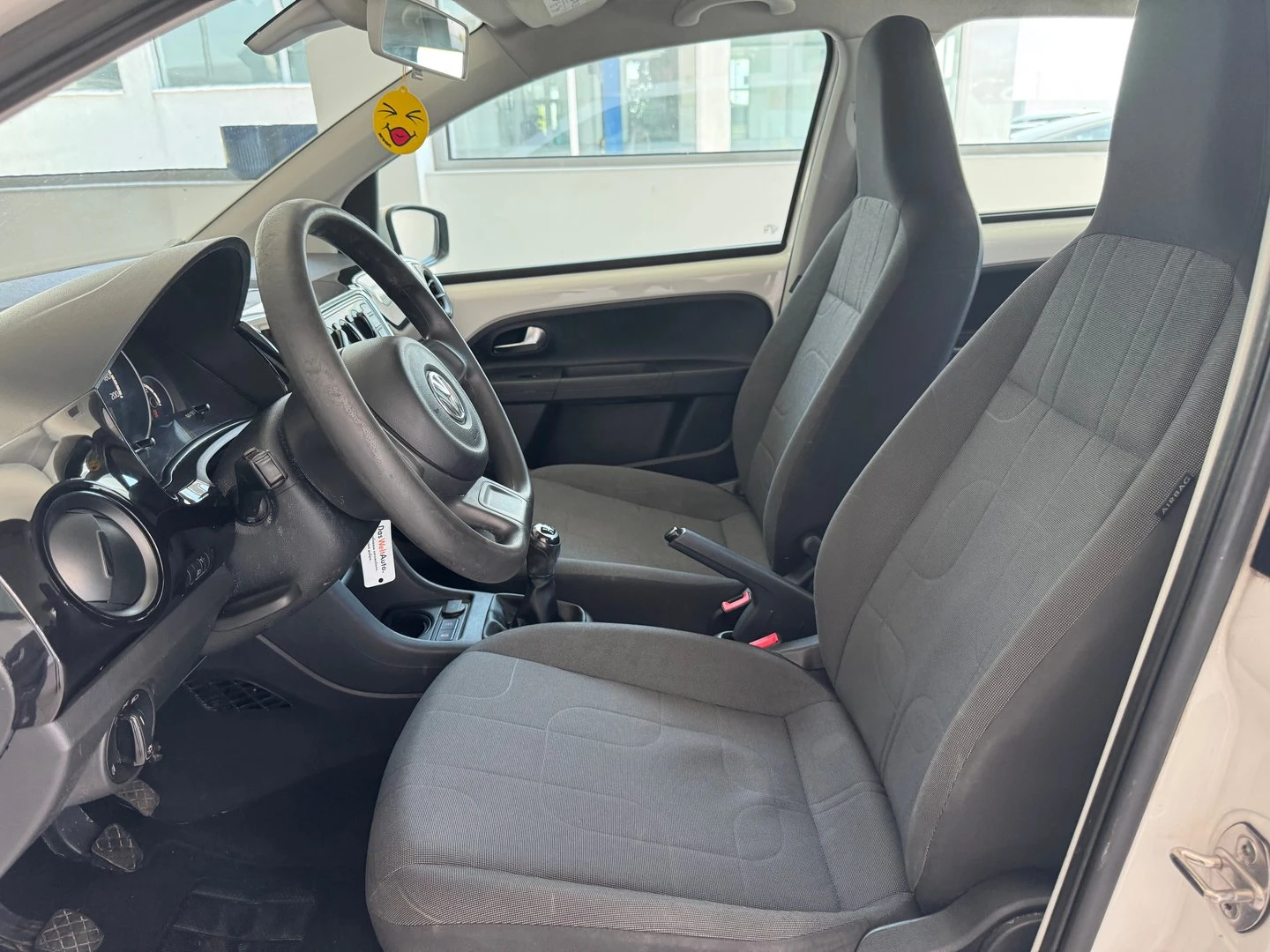 VW Up VW move up! 1.0 EcoFuel BMT - изображение 5