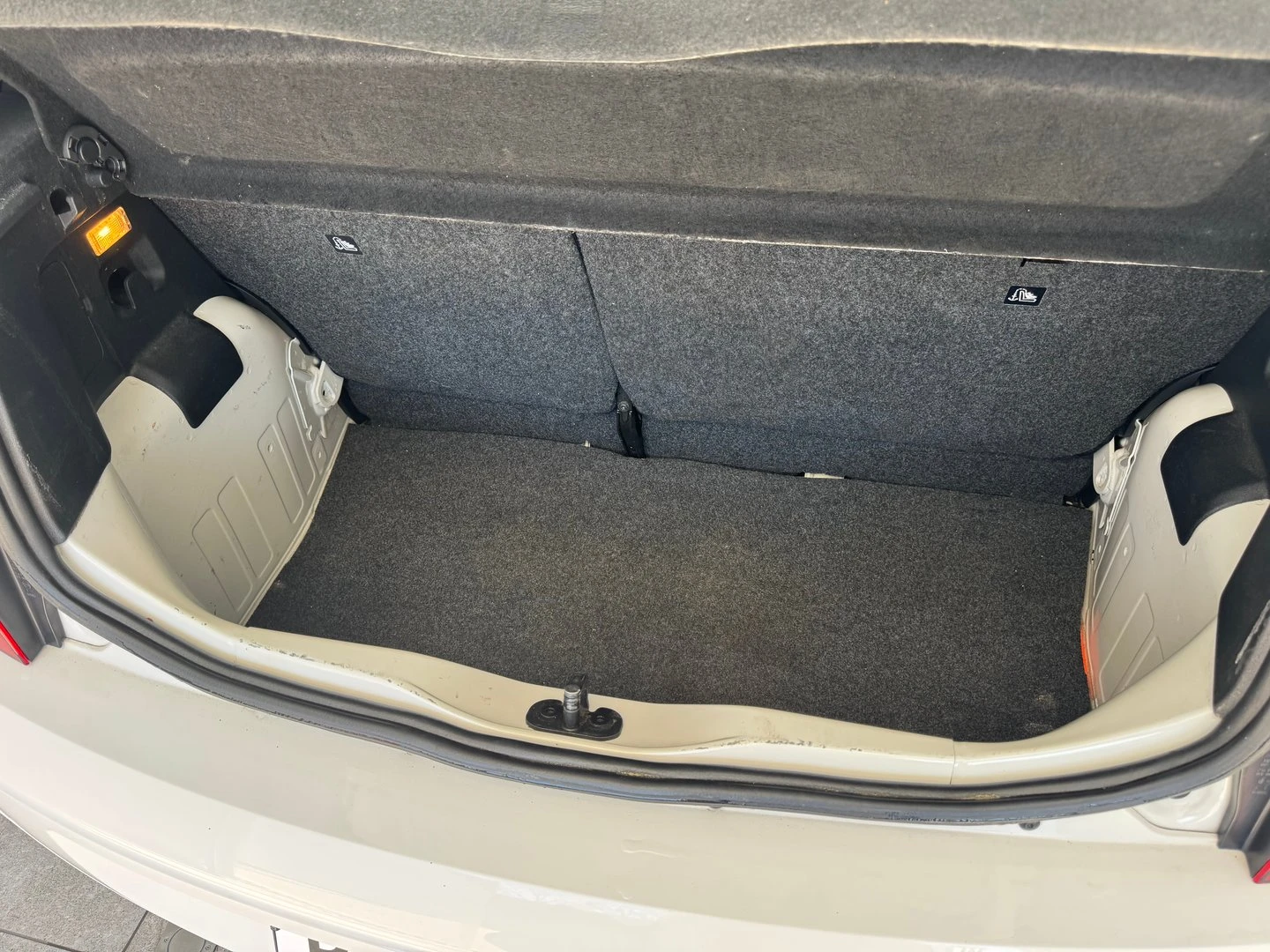 VW Up VW move up! 1.0 EcoFuel BMT - изображение 7