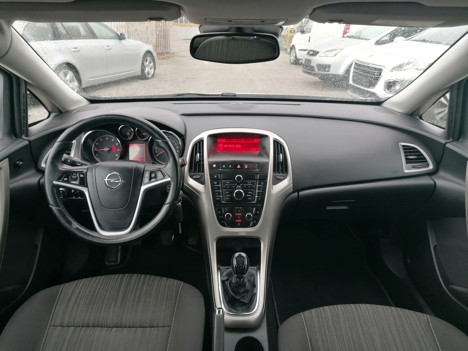 Opel Astra 1.4 i - изображение 10