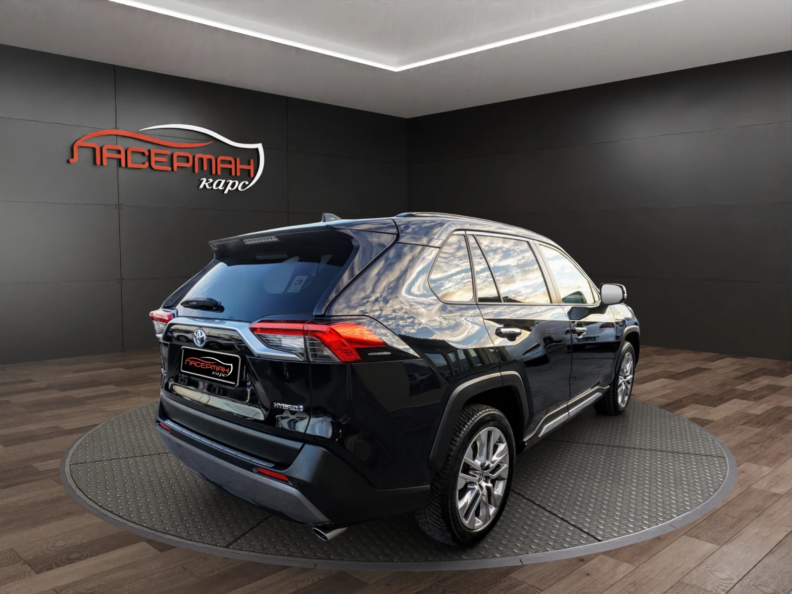 Toyota Rav4 2.5 HSD  - изображение 3