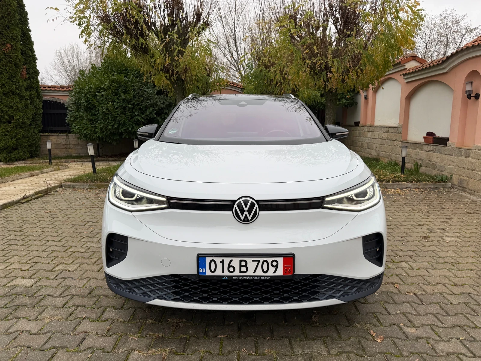 VW ID.4 1st/PRO/21/Pano/Memory/360/HeadUp/Full/108km | Mobile.bg   2