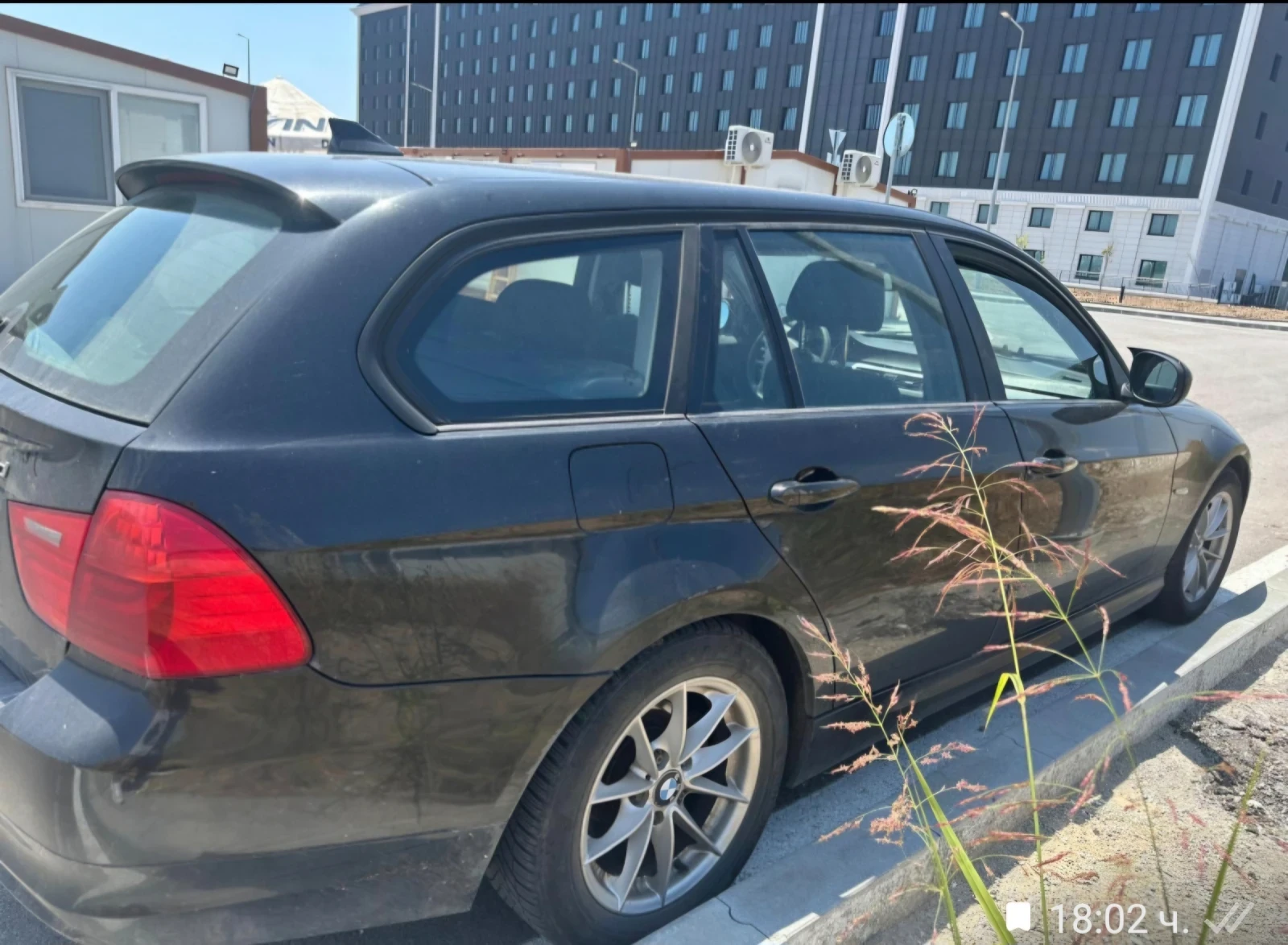 BMW 320 FACELIFT - изображение 5