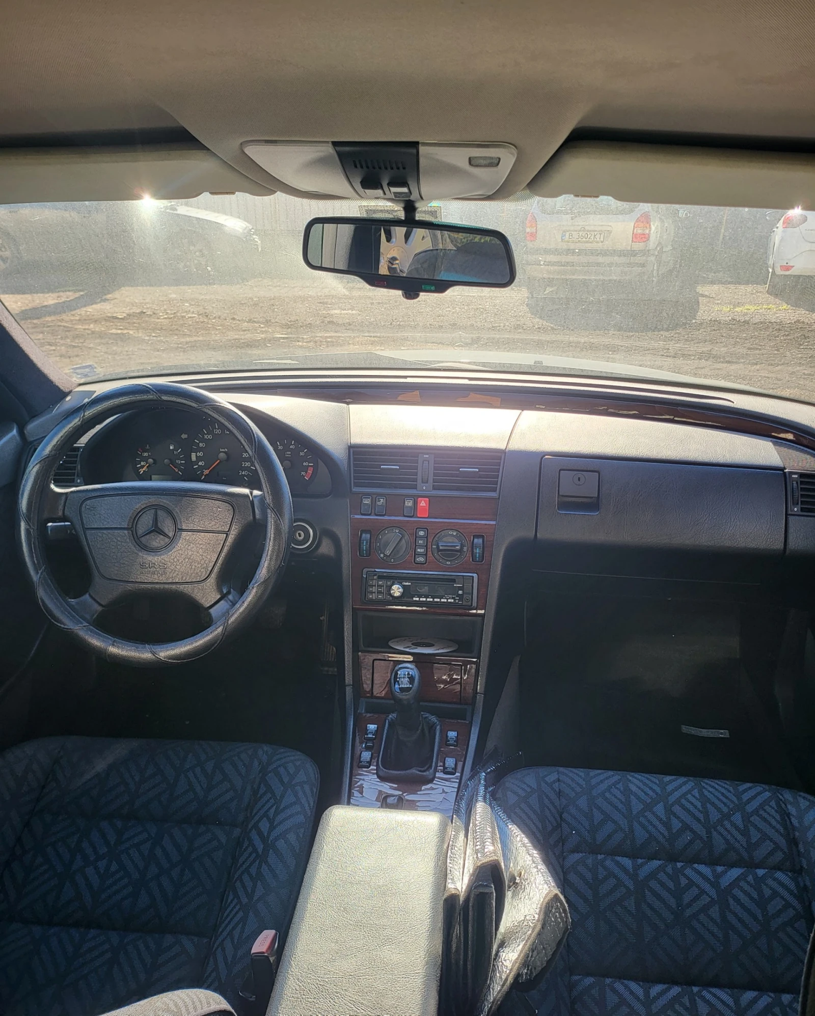 Mercedes-Benz C 180 | Mobile.bg � ����������� 13