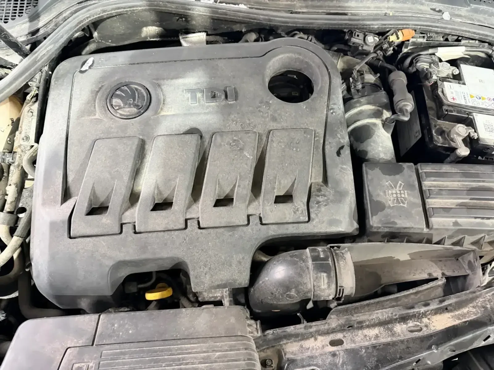 Skoda Superb 2.0TDI 4X4  - изображение 10