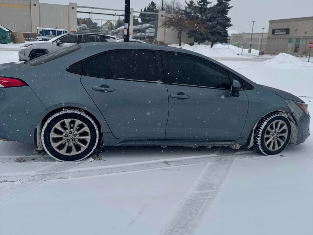 Toyota Corolla * LE CVT * CARFAX * БЕЗ ПЪРВОНАЧАЛНА ВНОСКА - изображение 3