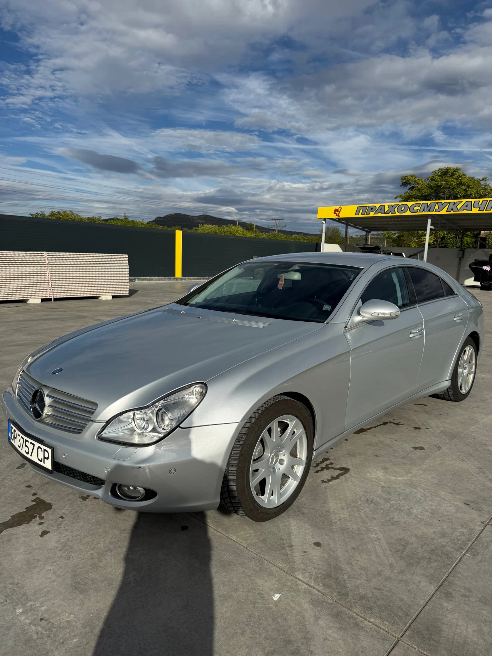 Mercedes-Benz CLS 320 3.2 CDI, снимка 2 - Автомобили и джипове - 53710020