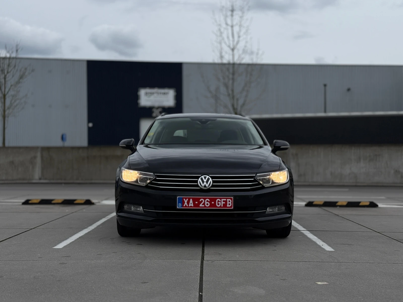VW Passat 2.0 TDI НОВ ВНОС БЕЛГИЯ, снимка 2 - Автомобили и джипове - 53954468