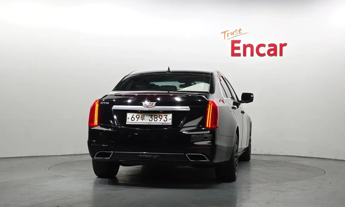 Cadillac Cts * BOSE * KAMEPA * ОБДУХВАНЕ, снимка 4 - Автомобили и джипове - 54343285