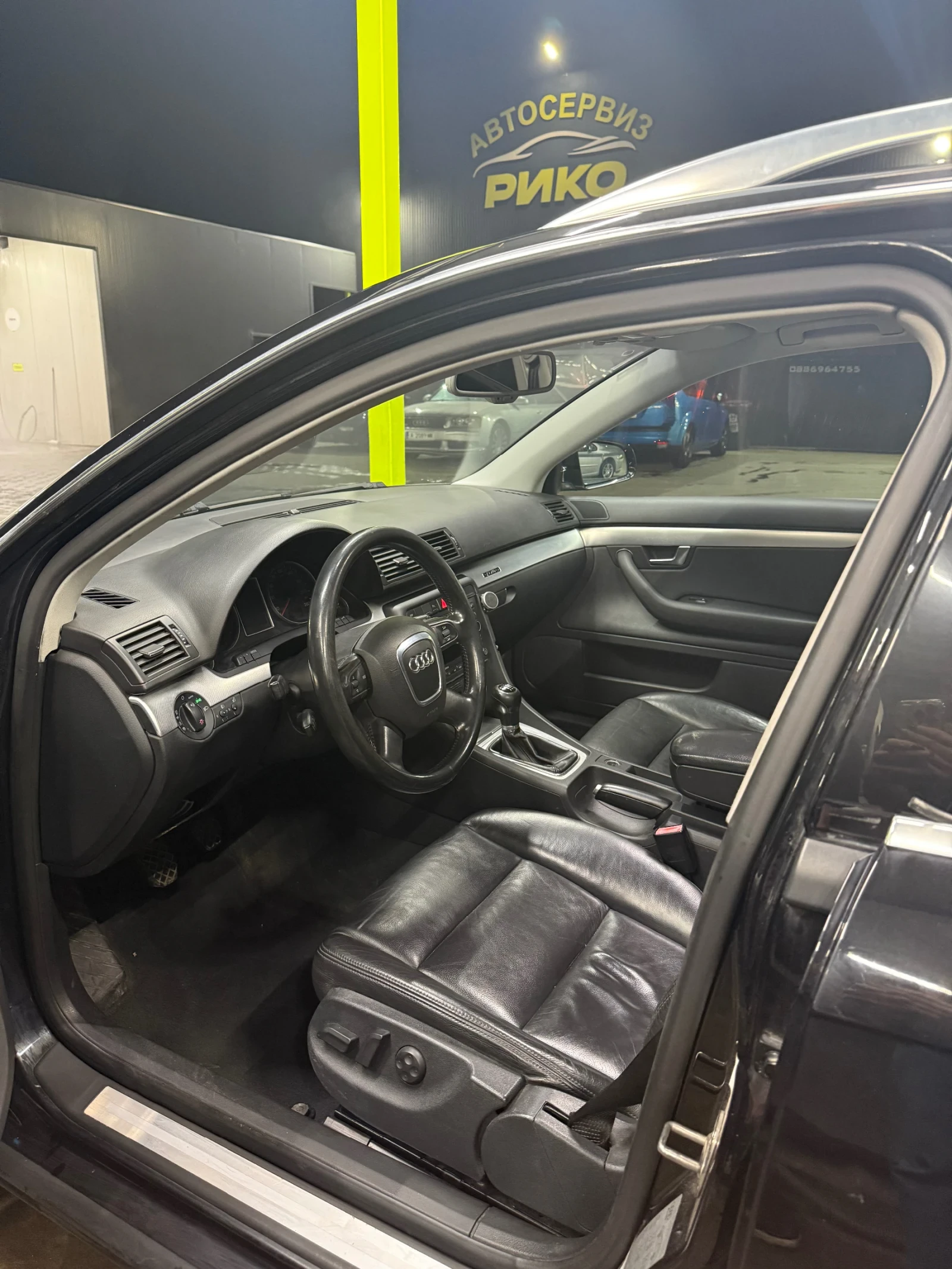 Audi A4, снимка 4 - Автомобили и джипове - 54529041