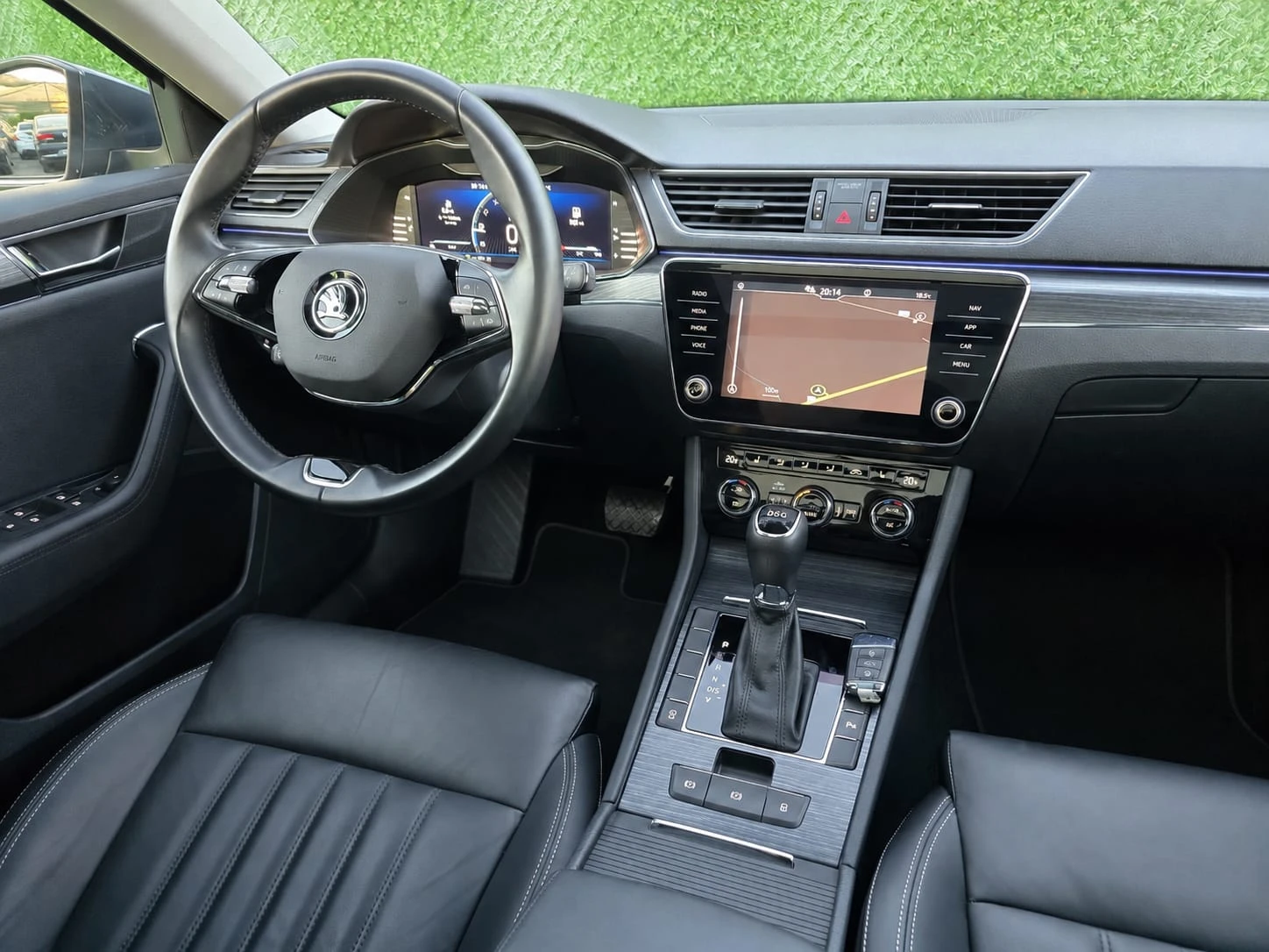Skoda Superb 2.0TDI* 150��* 7DSG* FACE LIFT* 51000�� | Mobile.bg � ����������� 13
