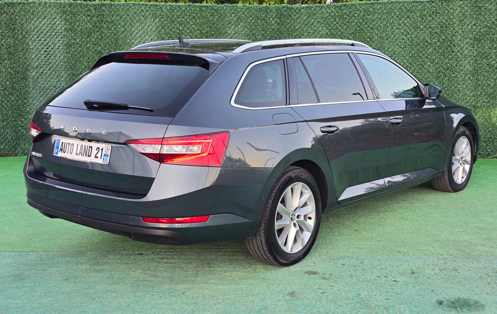 Skoda Superb 2.0TDI* 150��* 7DSG* FACE LIFT* 51000�� | Mobile.bg � ����������� 5