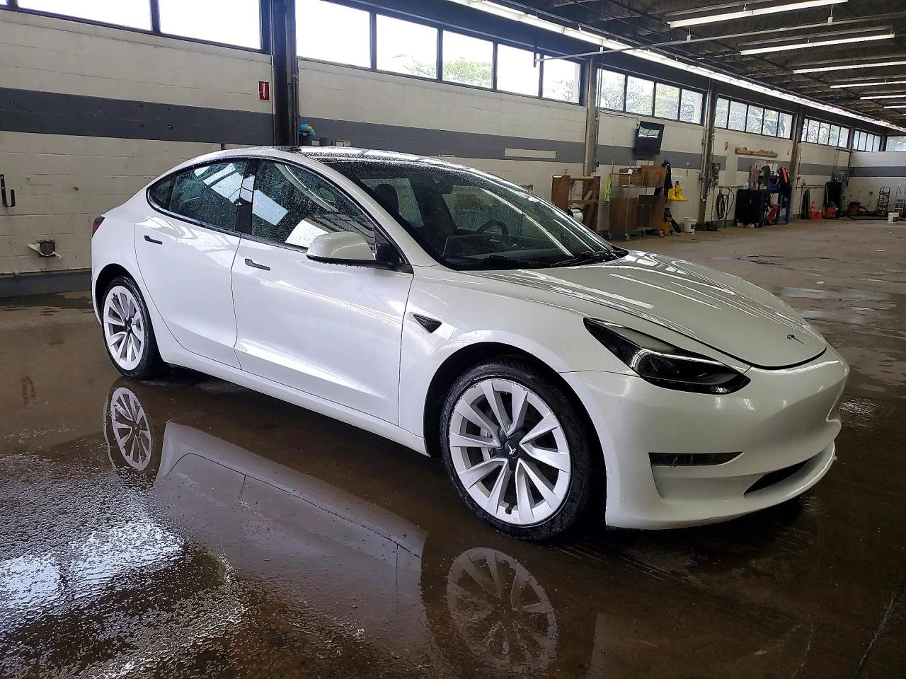 Tesla Model 3, снимка 4 - Автомобили и джипове - 54624046