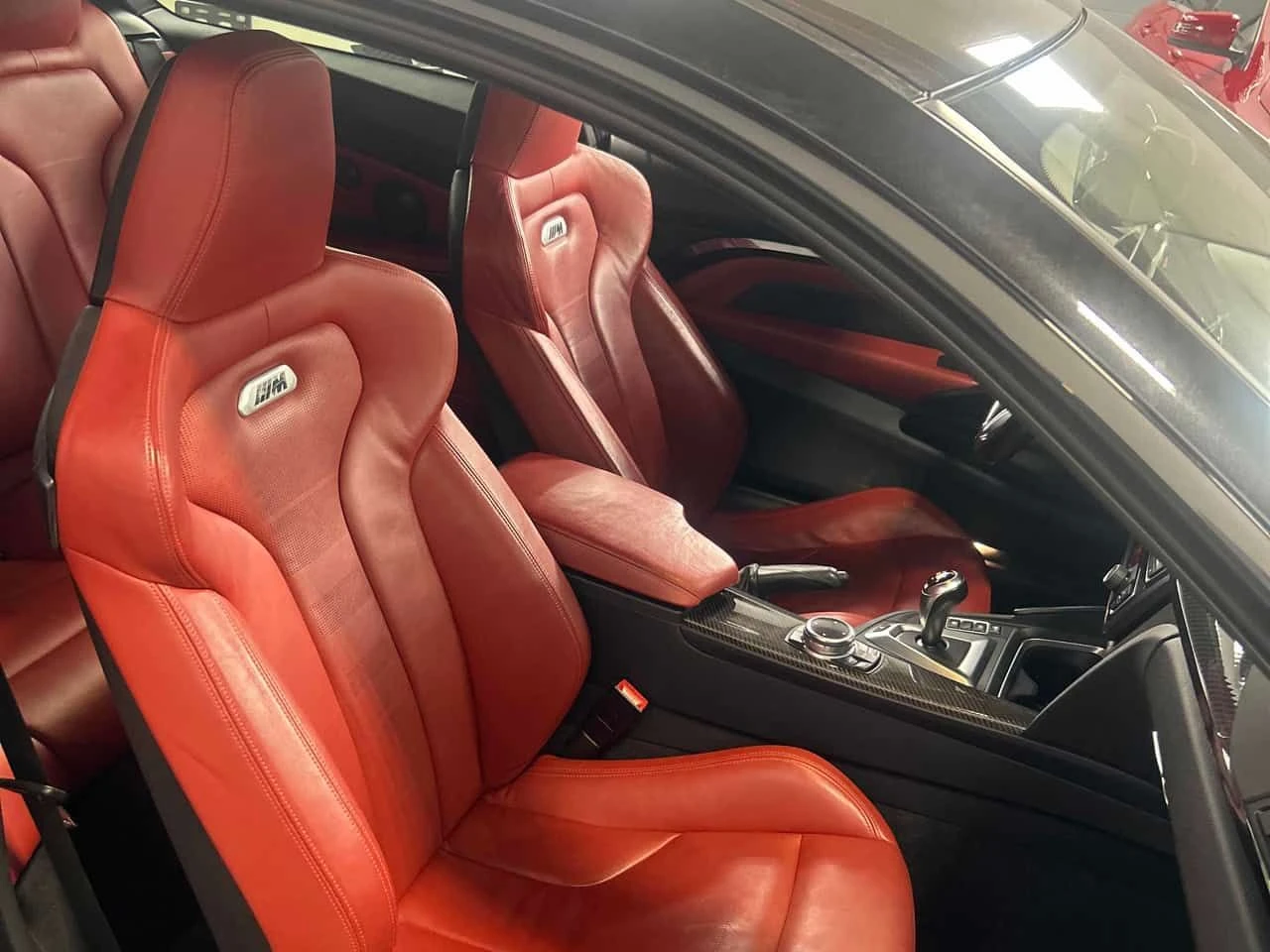 BMW M4  CARFAX, снимка 16 - Автомобили и джипове - 54640346