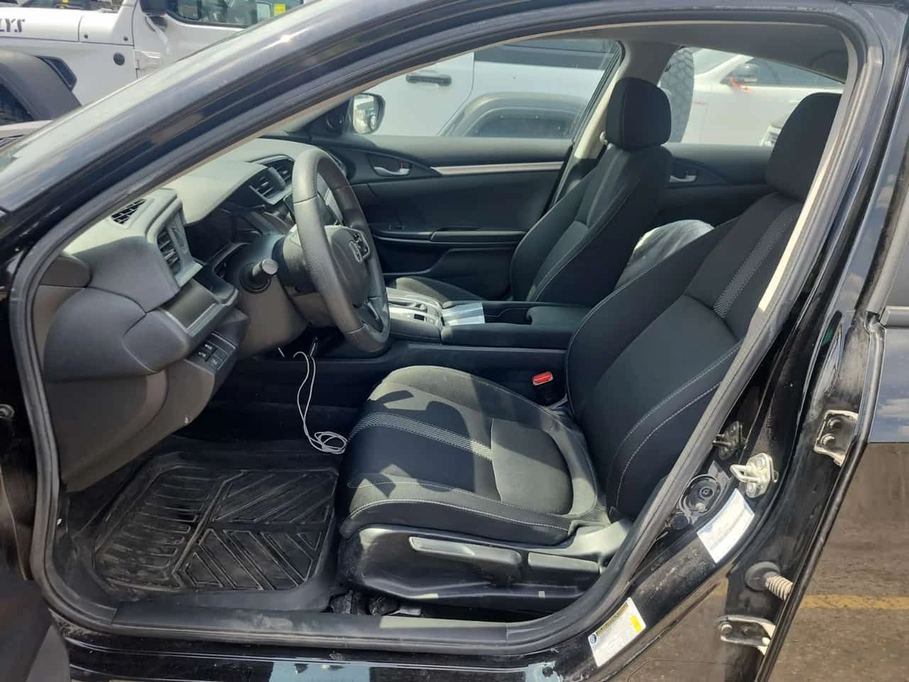Honda Civic LX/CARFAX/ФИНАНСИРАНЕ, снимка 5 - Автомобили и джипове - 54833322