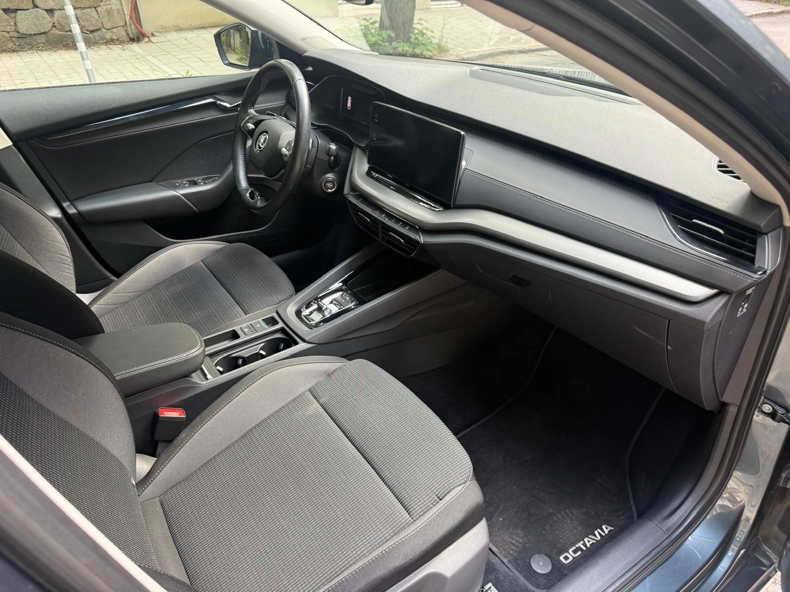Skoda Octavia 2.0 TDI  , снимка 11 - Автомобили и джипове - 54929763