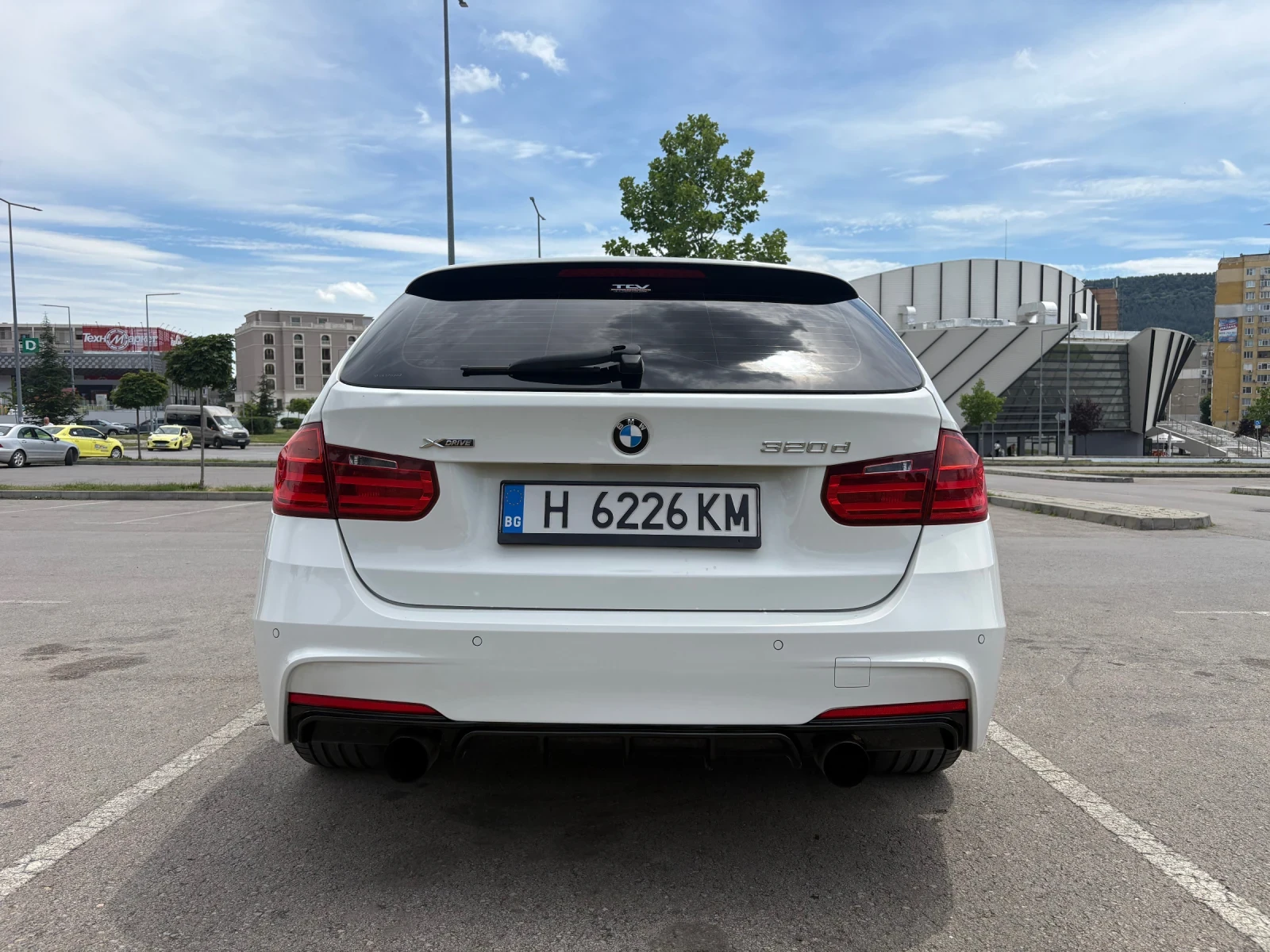 BMW 320, снимка 6 - Автомобили и джипове - 54943616