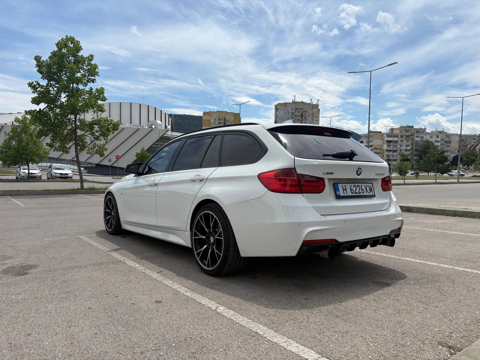 BMW 320, снимка 5 - Автомобили и джипове - 54943616