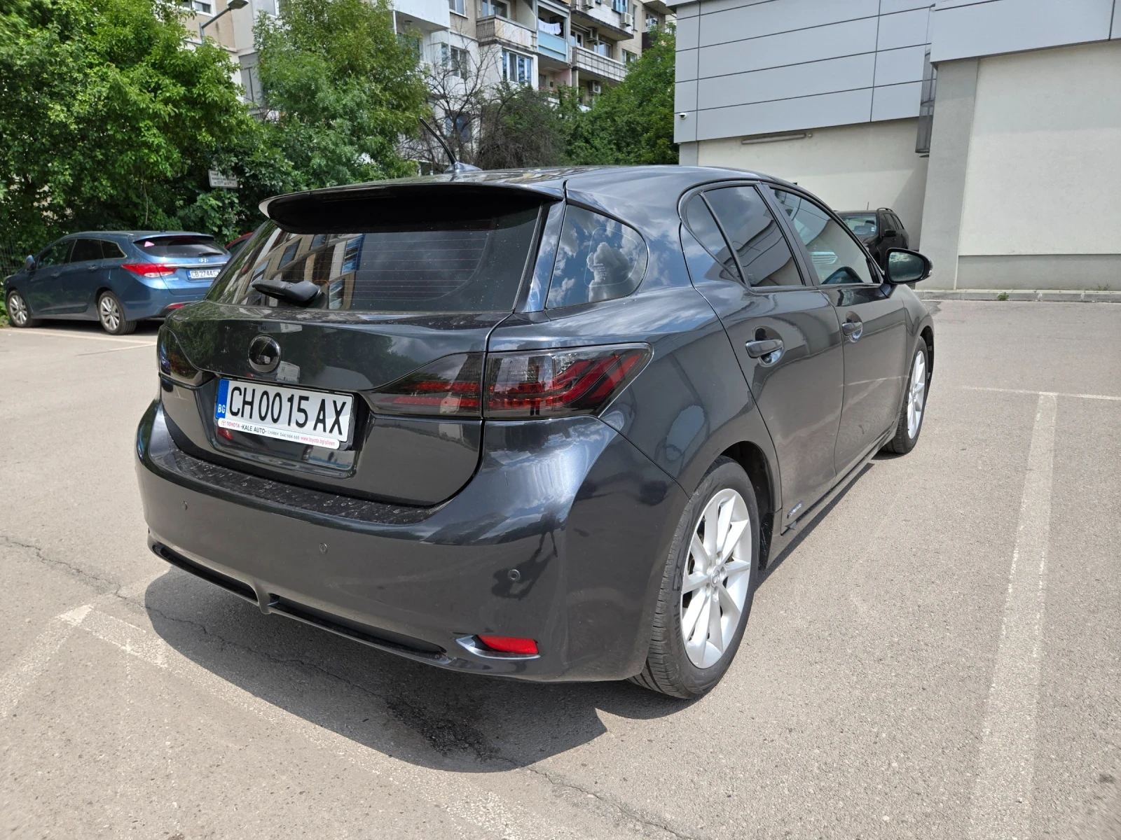 Lexus CT 200h Подгрев, Keyless, M.Levinson.. рециклирана батерия, снимка 5 - Автомобили и джипове - 55189014
