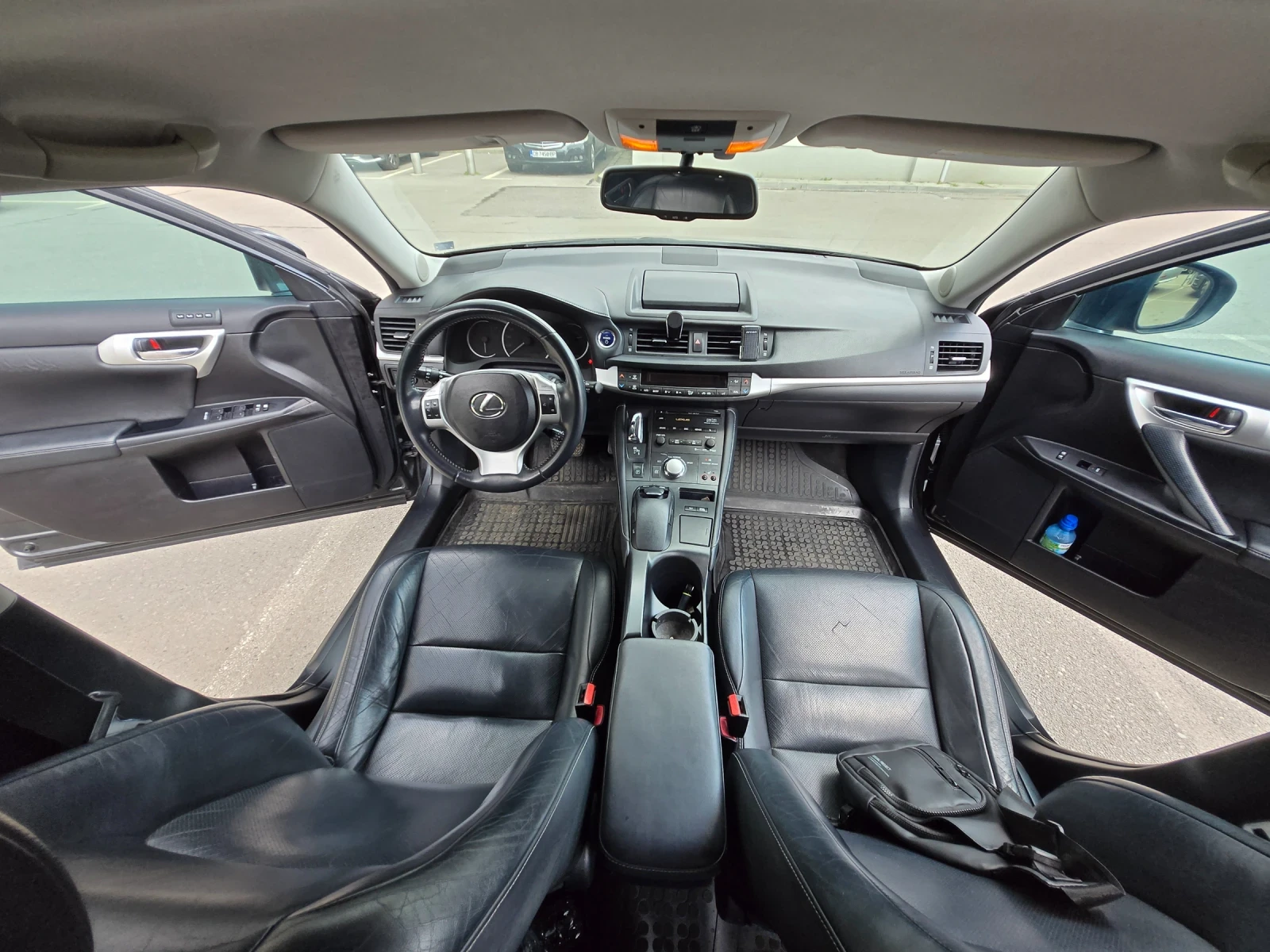 Lexus CT 200h Подгрев, Keyless, M.Levinson.. рециклирана батерия, снимка 7 - Автомобили и джипове - 55189014