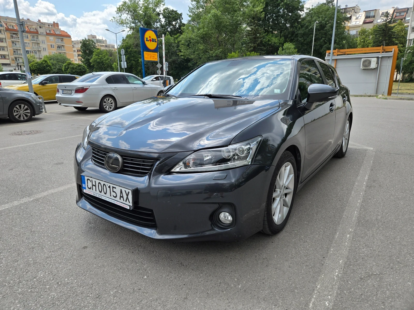 Lexus CT 200h Подгрев, Keyless, M.Levinson.. рециклирана батерия