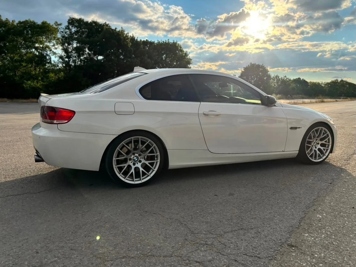 BMW 335, снимка 2 - Автомобили и джипове - 55285483