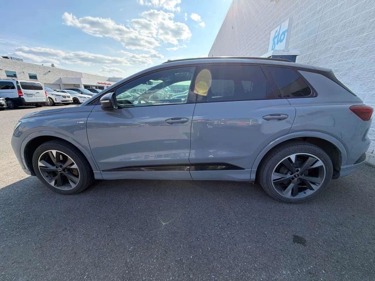 Audi E-Tron TECHNIK * ГЛАВНО ПРЕДСТАВИТЕЛСТВО НА BMW* , снимка 3 - Автомобили и джипове - 55689964
