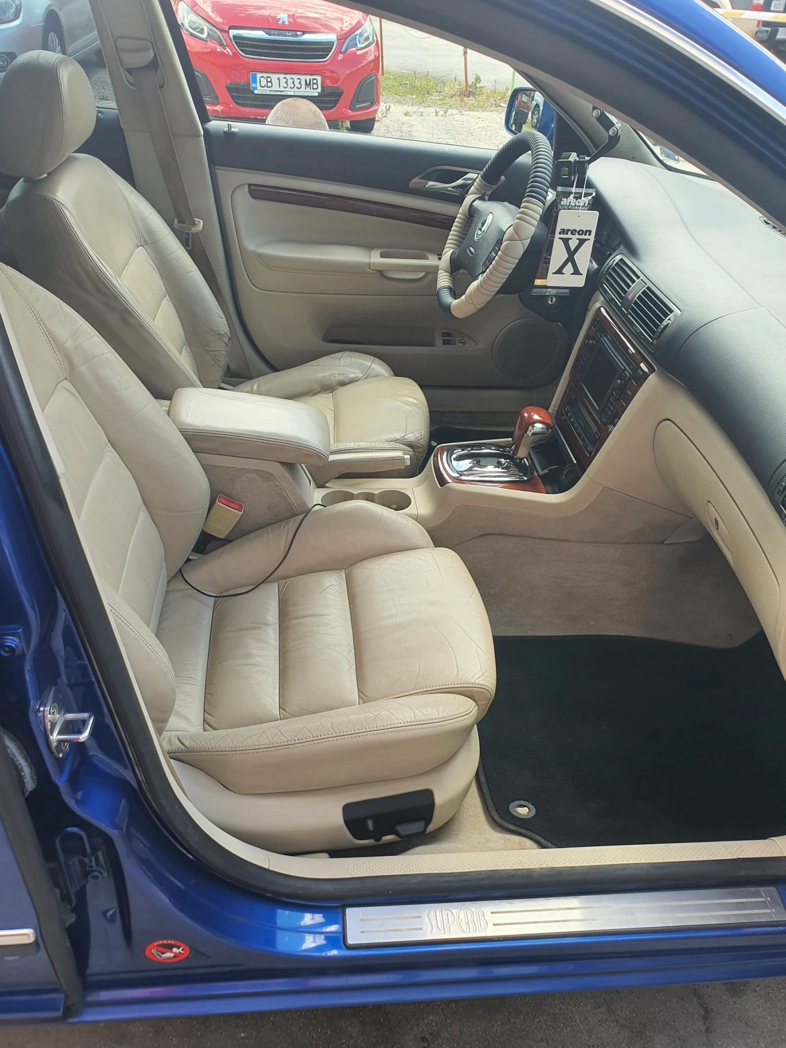 Skoda Superb, снимка 11 - Автомобили и джипове - 55743088