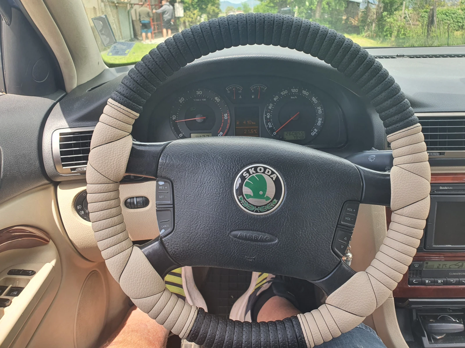 Skoda Superb, снимка 12 - Автомобили и джипове - 55743088