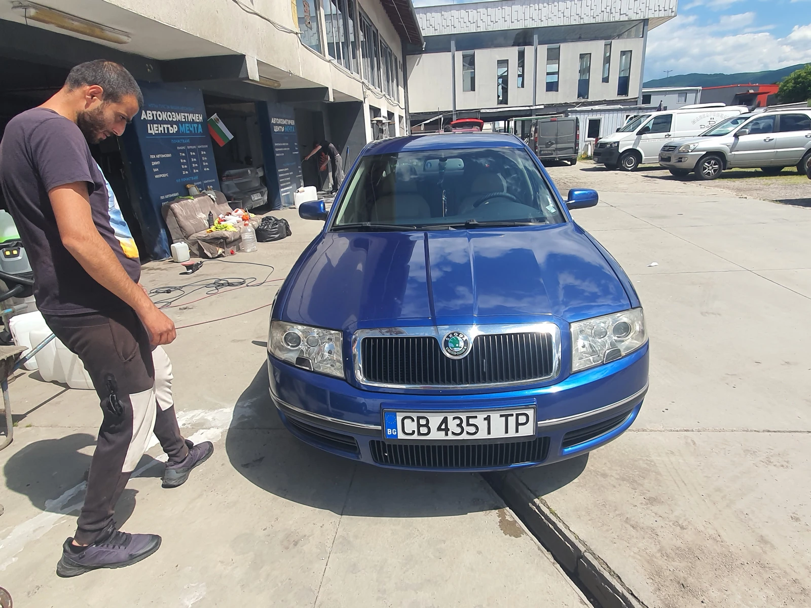 Skoda Superb, снимка 6 - Автомобили и джипове - 55743088