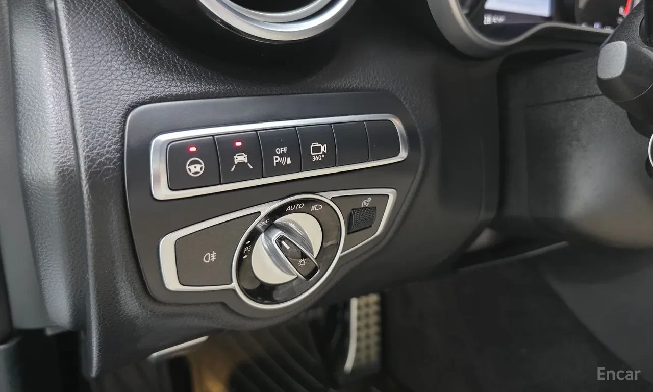 Mercedes-Benz C 43 AMG 4MATIC| AMG SPEEDSHIFT| BURMESTER| HUD| 360, снимка 8 - Автомобили и джипове - 55952547